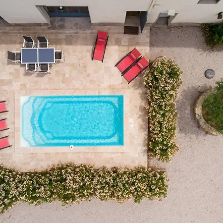 Avec Piscine Privee A La Campagne Proche De La Sud De La France * מונטניאק