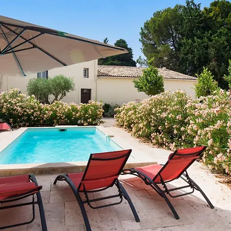 Avec Piscine Privee A La Campagne Proche De La Sud De La France *