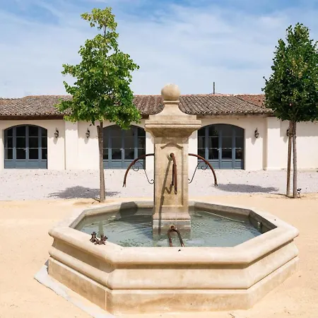 Avec Piscine Privee A La Campagne Proche De La Sud De La France וילה